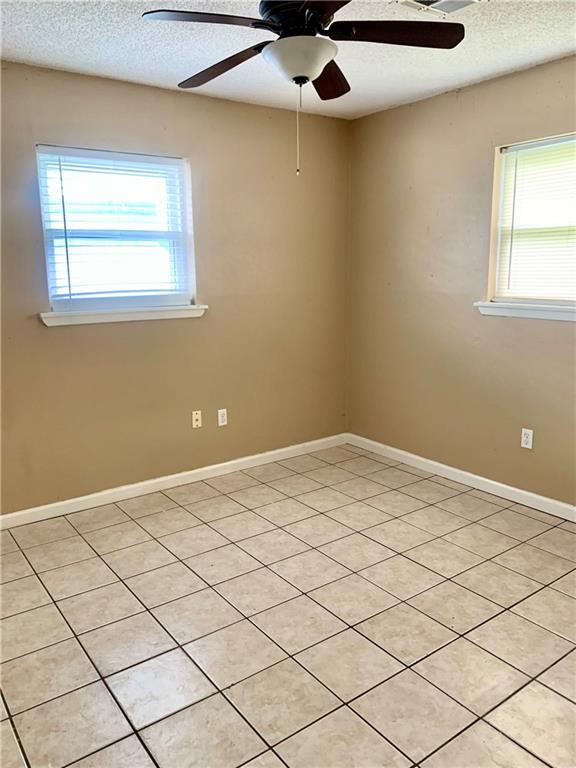 468 Elm Street Laplace, LA 70068 - Photo 8 of 14