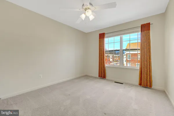 $3,600 | 42258 Castle Ridge Square, Brambleton, VA 20148