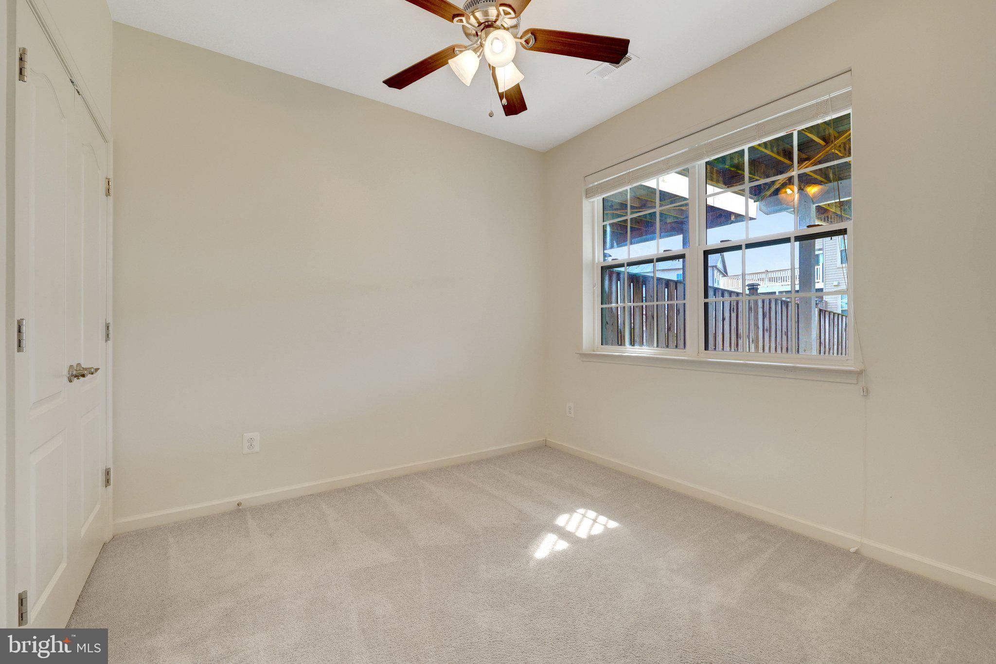 42258 Castle Ridge Square Brambleton, VA 20148 - Photo 36 of 54