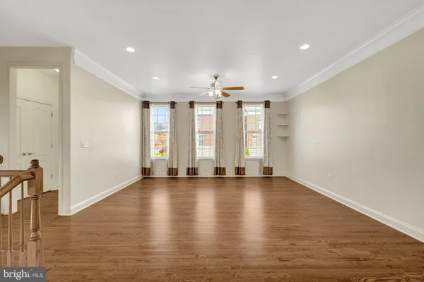 $3,600 | 42258 Castle Ridge Square, Brambleton, VA 20148