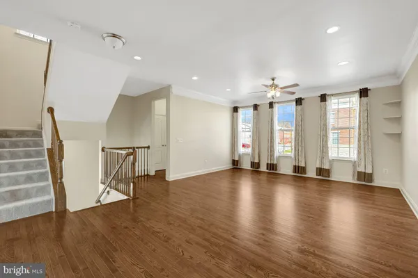 $3,600 | 42258 Castle Ridge Square, Brambleton, VA 20148