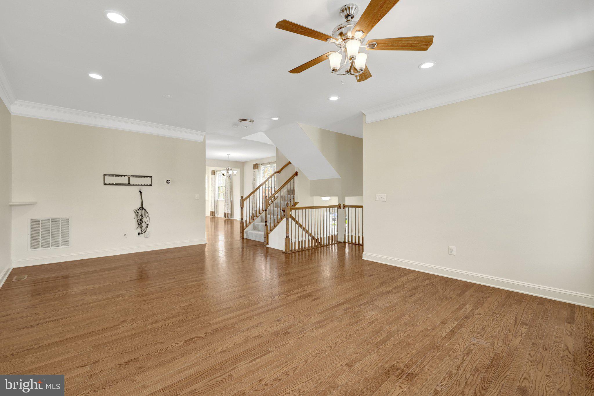 42258 Castle Ridge Square Brambleton, VA 20148 - Photo 6 of 54