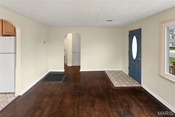 $1,500 | 408 North Lebanon Street, Mascoutah, IL 62258