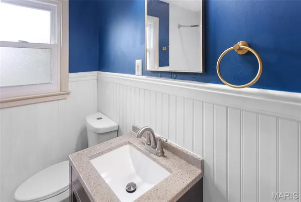 $1,500 | 408 North Lebanon Street, Mascoutah, IL 62258