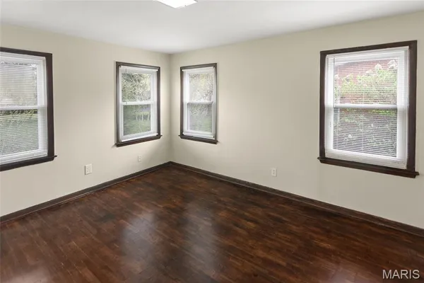 $1,500 | 408 North Lebanon Street, Mascoutah, IL 62258