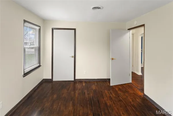 $1,500 | 408 North Lebanon Street, Mascoutah, IL 62258