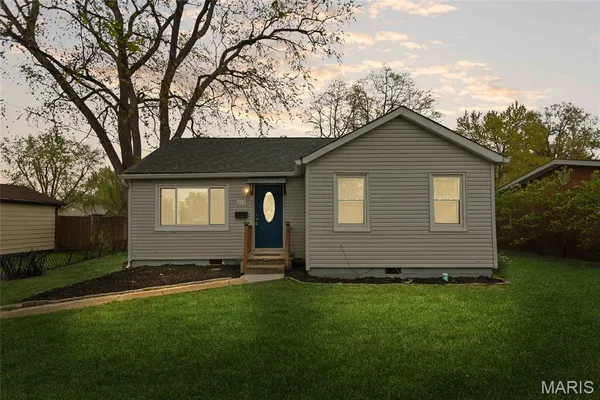 $1,500 | 408 North Lebanon Street, Mascoutah, IL 62258