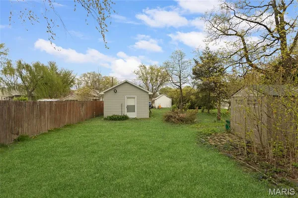 $1,500 | 408 North Lebanon Street, Mascoutah, IL 62258