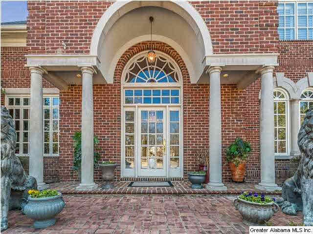 2015 Shandwick Terrace Birmingham, AL 35242 - Photo 2 of 32