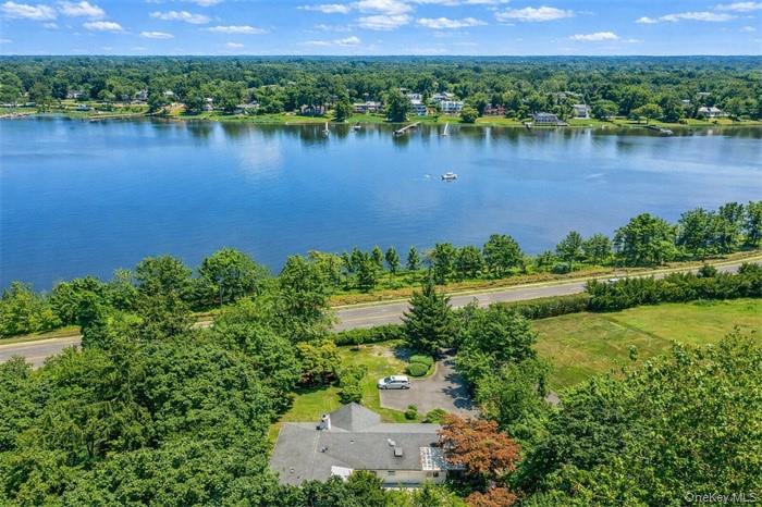 355 East Shore Road Great Neck, NY 11023 - Photo 3 of 3