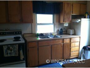 537 Riceville Road Asheville, NC 28805 - Photo 10 of 17