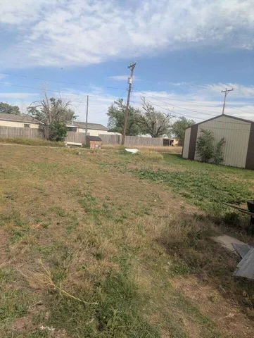 $50,000 | 325 Morse Avenue, Stinnett, TX 79083