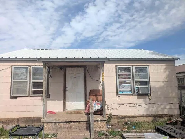 $50,000 | 325 Morse Avenue, Stinnett, TX 79083