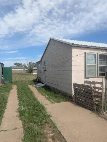 $50,000 | 325 Morse Avenue, Stinnett, TX 79083