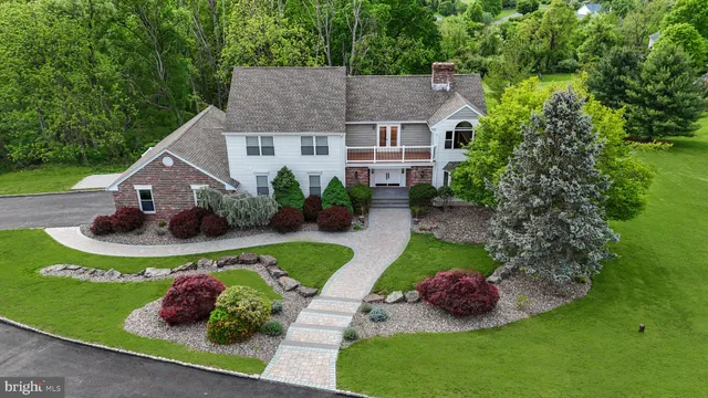 $1,099,900 | 152 Hickory Corner Road, Milford, NJ 08848