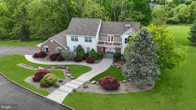 $1,099,900 | 152 Hickory Corner Road, Milford, NJ 08848