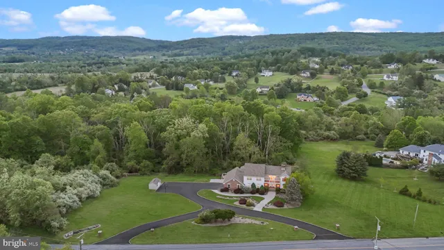 $1,099,900 | 152 Hickory Corner Road, Milford, NJ 08848