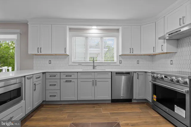 $1,099,900 | 152 Hickory Corner Road, Milford, NJ 08848