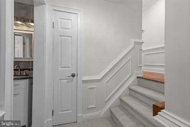 $1,099,900 | 152 Hickory Corner Road, Milford, NJ 08848