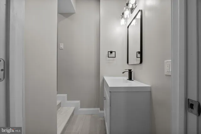 $1,099,900 | 152 Hickory Corner Road, Milford, NJ 08848