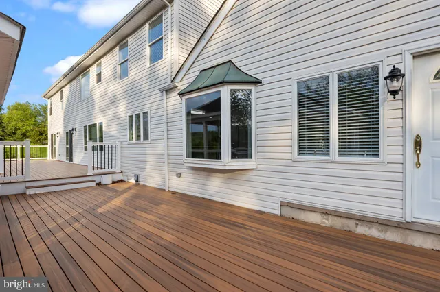 $1,099,900 | 152 Hickory Corner Road, Milford, NJ 08848