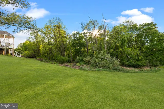 $1,099,900 | 152 Hickory Corner Road, Milford, NJ 08848