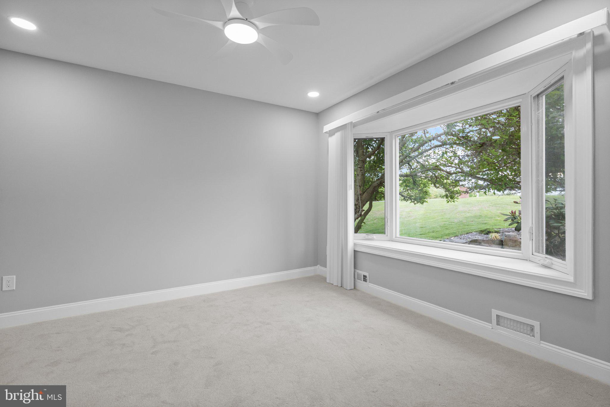 152 Hickory Corner Road Milford, NJ 08848 - Photo 10 of 144