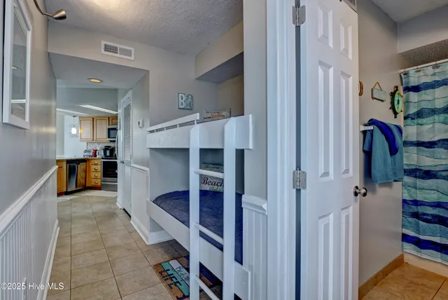 $1,400 | 2000 New River Inlet Road, Unit 1414, North Topsail Beach, NC 28460