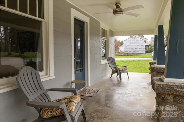 $360,000 | 506 West Blue Ridge Road, East Flat Rock, NC 28726