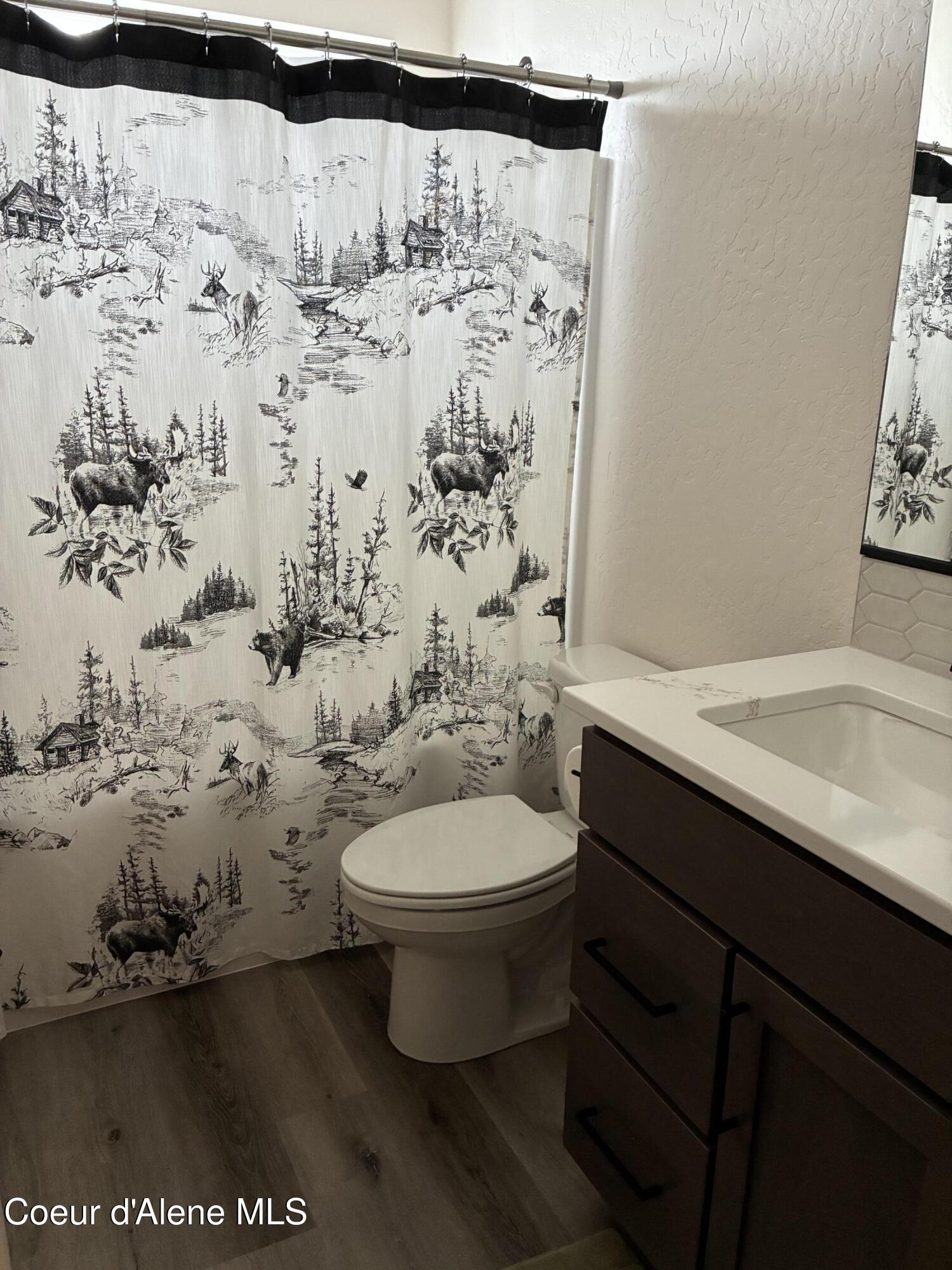 9060 West Oats Avenue Rathdrum, ID 83858 - Photo 7 of 28 SECOND BATH