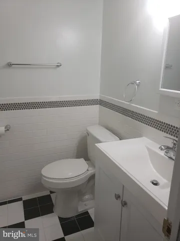 $255,000 | 12658 Dara Drive, Unit 102, Woodbridge, VA 22192