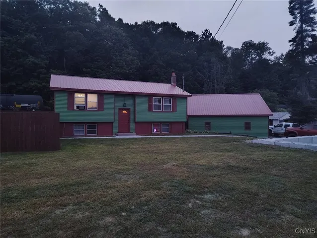 $250,000 | 3125 Canal Street, Leyden, NY 13433