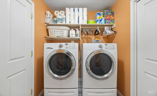 $694,900 | 15408 War Eagle Road, Murphy, ID 83650