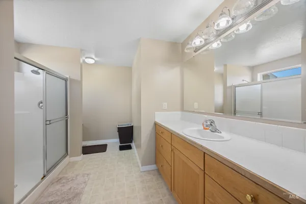 $694,900 | 15408 War Eagle Road, Murphy, ID 83650