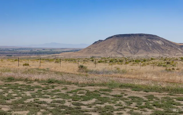 $694,900 | 15408 War Eagle Road, Murphy, ID 83650