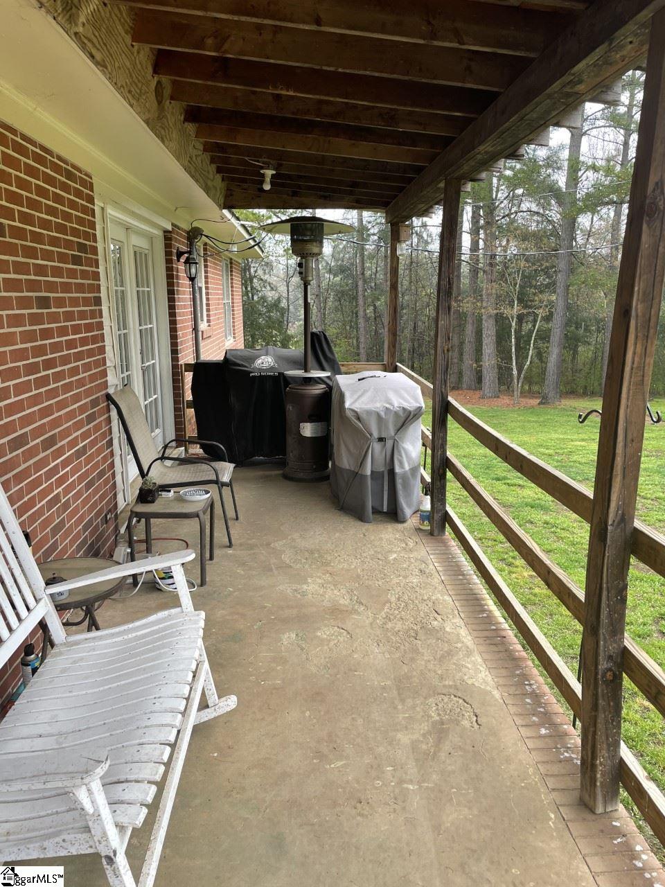 928 Little Acres Road Clinton, SC 29325 - Photo 18 of 23 Gallery Image 18