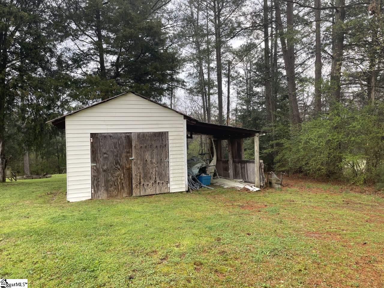 928 Little Acres Road Clinton, SC 29325 - Photo 21 of 23 Gallery Image 21