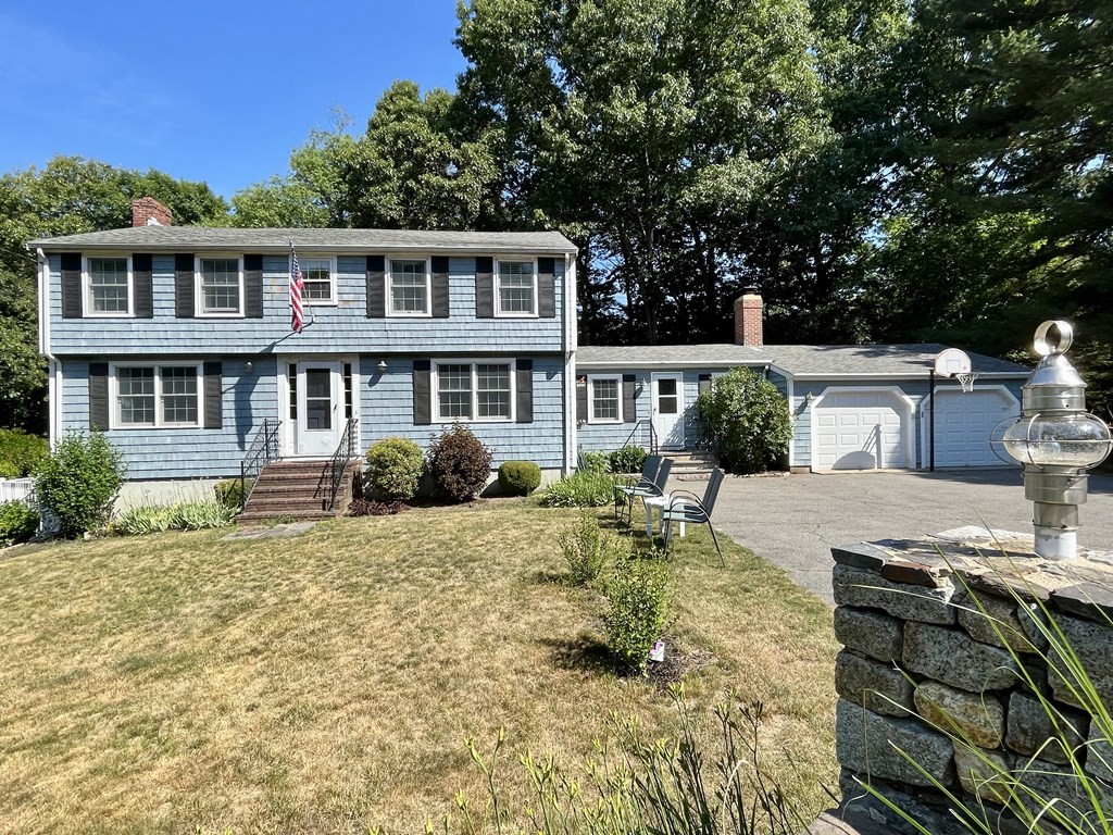 11 Donald Road Hamilton, MA 01982 - Photo 1 of 19 Gallery Image 1