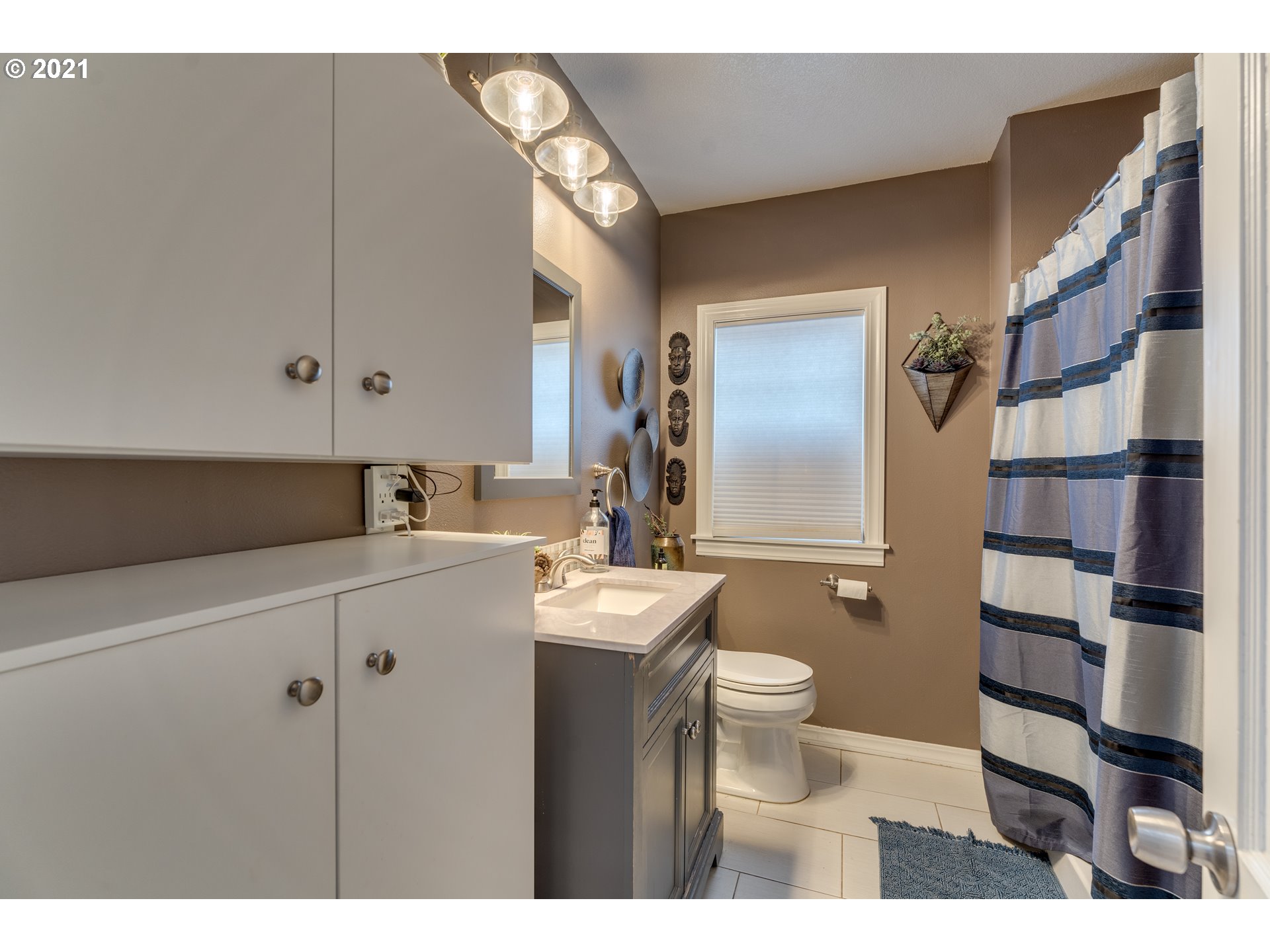 651 Southwest Xavier Street Camas, WA 98607 - Photo 11 of 32 Gallery Image 11