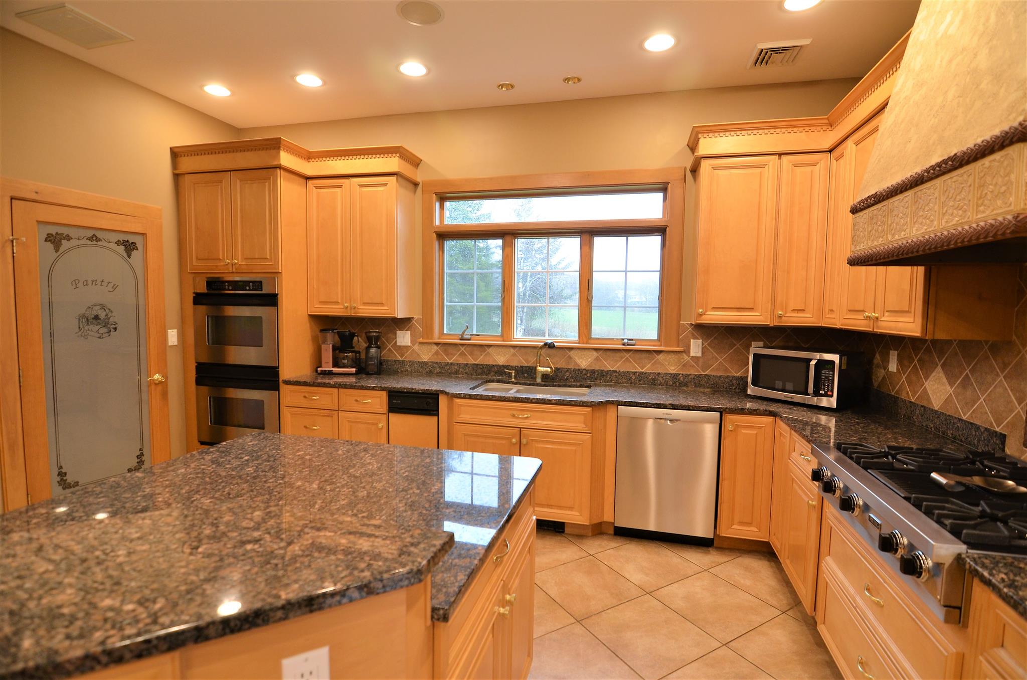762 Maple Hill Road Mount Holly, VT 05730 - Photo 10 of 40