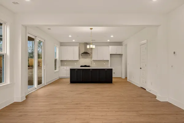 $389,900 | 200 Creek Pointe Drive, Moncks Corner, SC 29461