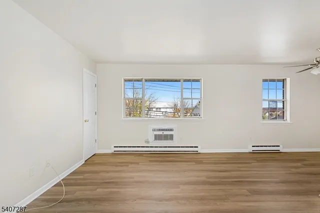 $2,150 | 145 Arnot Street, Unit 4B, Lodi, NJ 07644