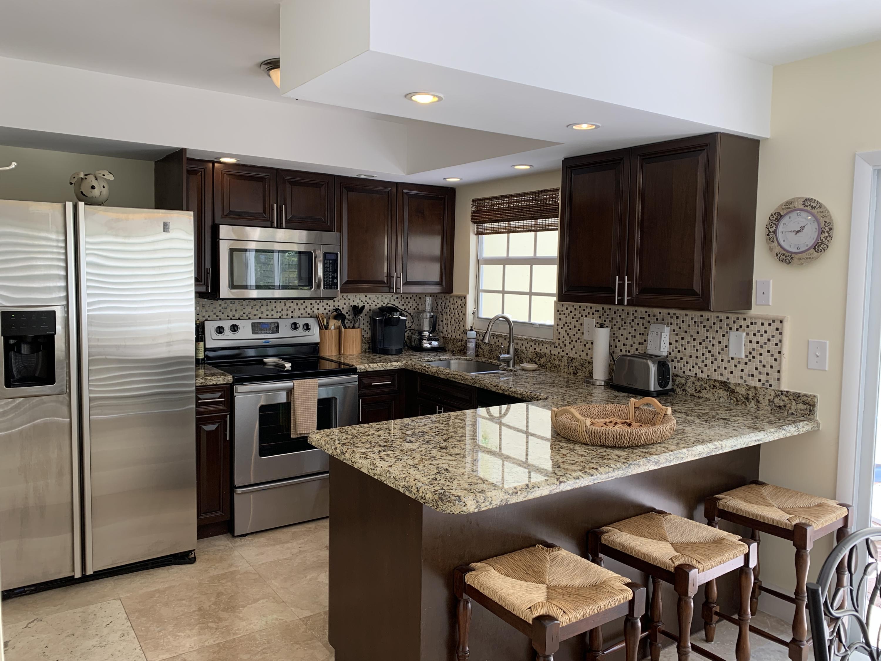 17070 Traverse Circle Jupiter, FL 33477 - Photo 16 of 43 IMG_9377