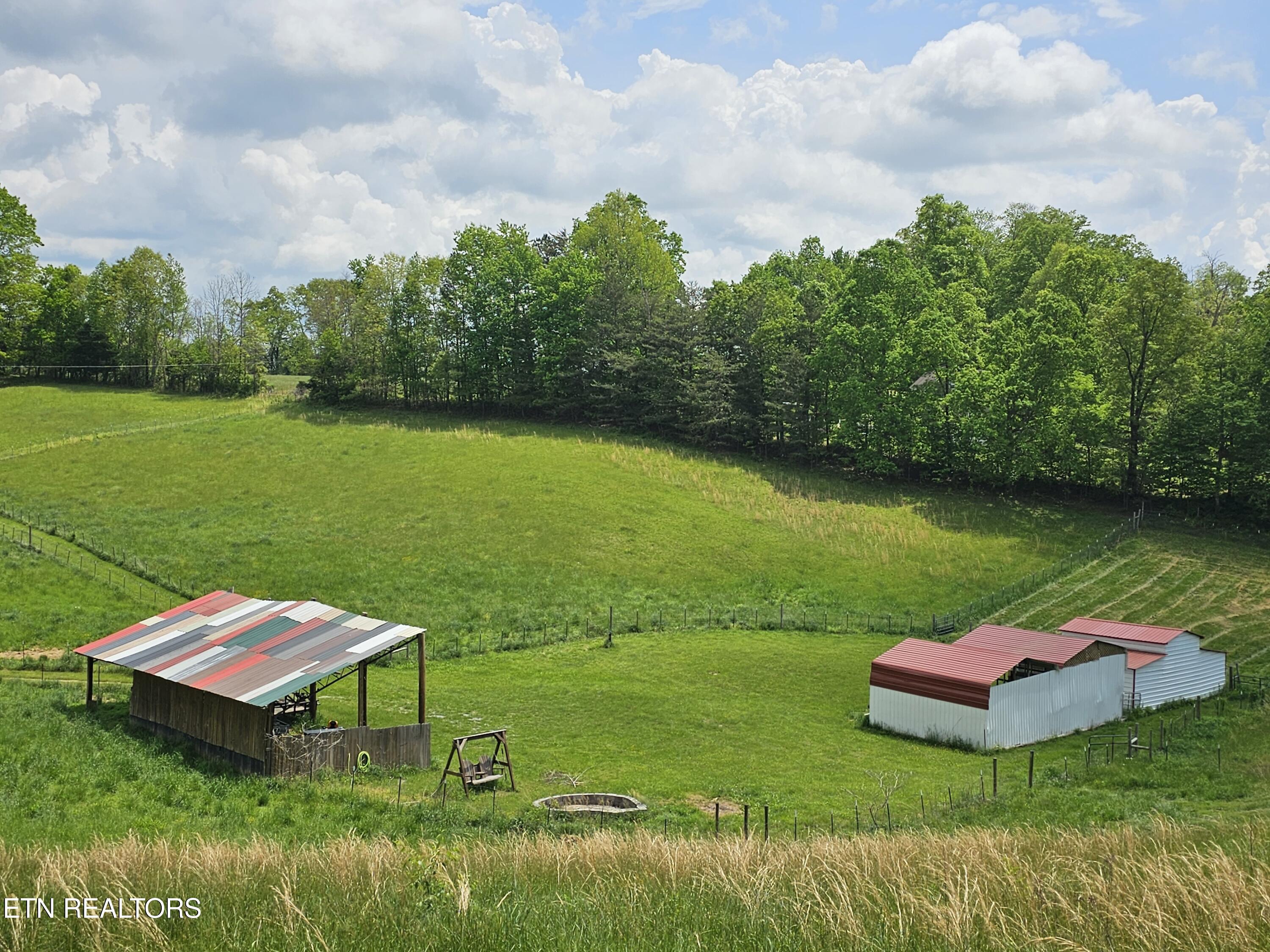 728 Essary Road Tazewell, TN 37879 - Photo 15 of 21 20250430_124614
