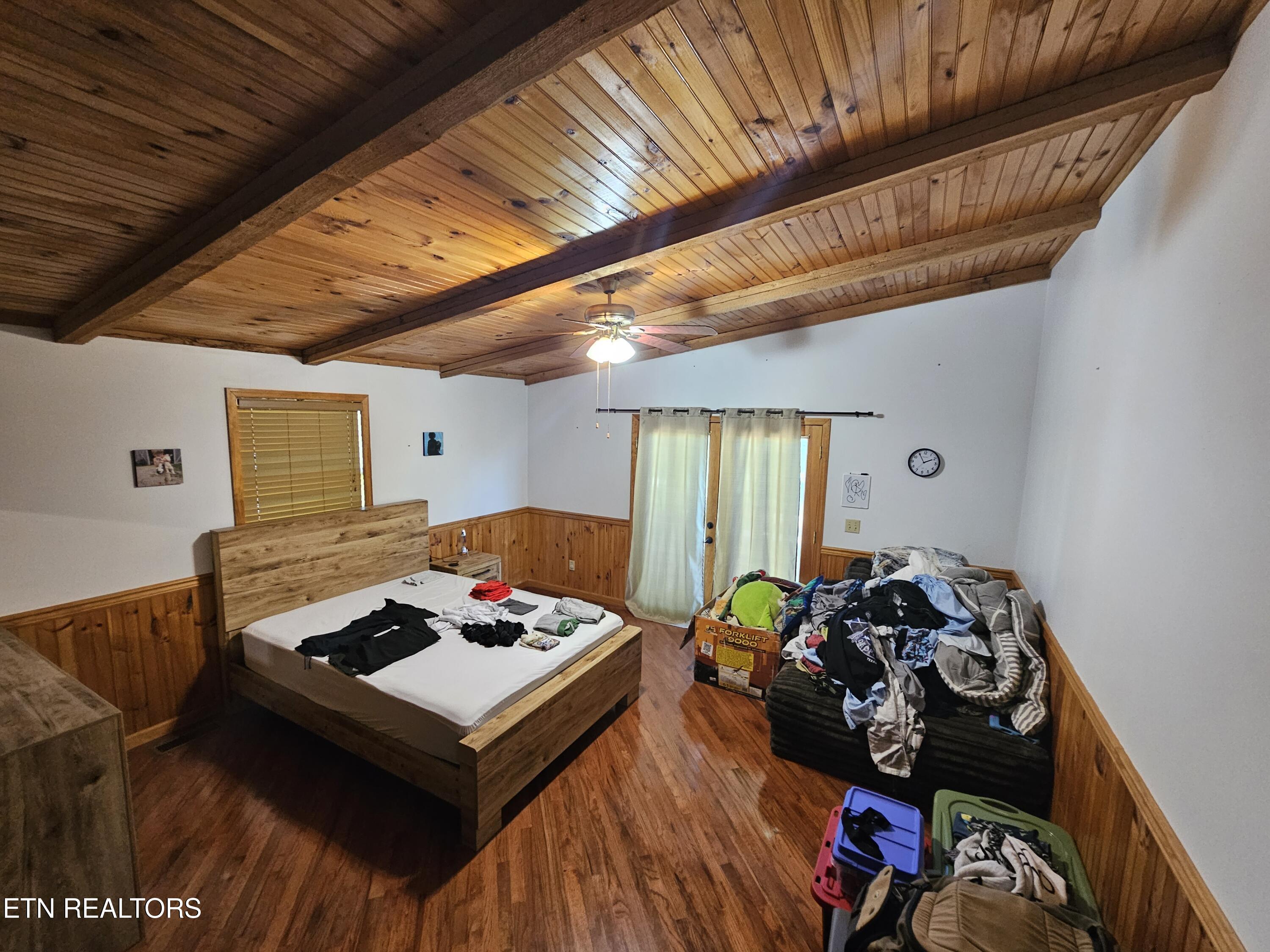 728 Essary Road Tazewell, TN 37879 - Photo 8 of 21 20250511_142627