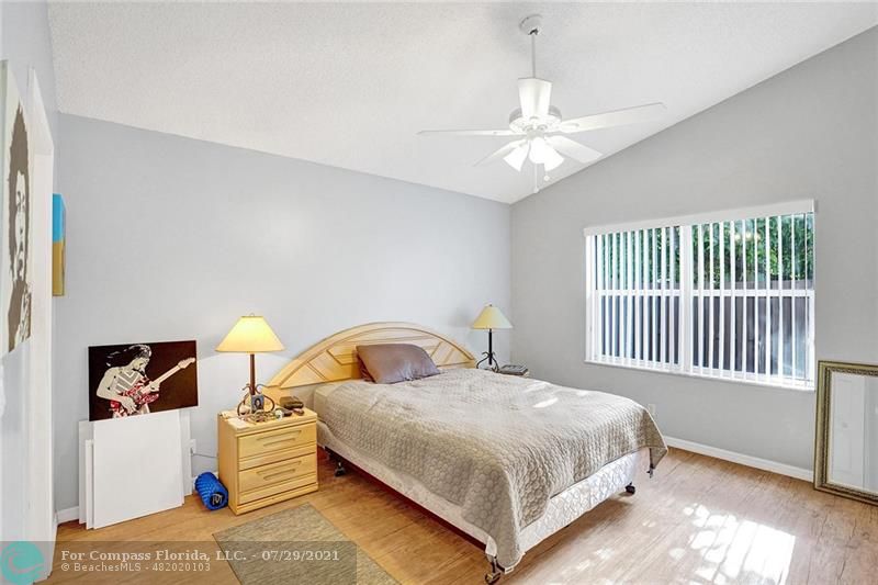 23339 Sunview Way Boca Raton, FL 33428 - Photo 14 of 28