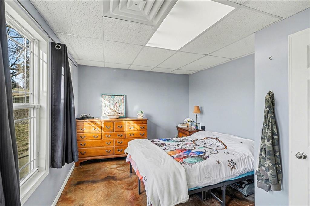 2706 Meadow Ridge Drive St. Joseph, MO 64504 - Photo 18 of 30