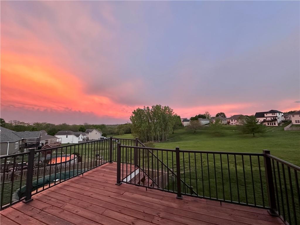 2706 Meadow Ridge Drive St. Joseph, MO 64504 - Photo 6 of 9