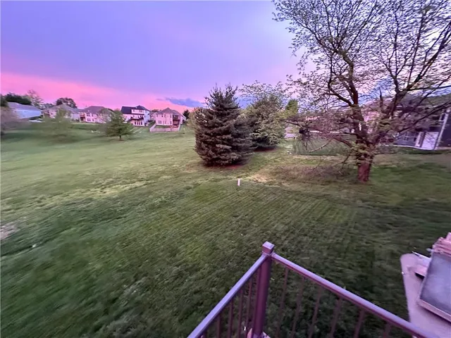 $382,500 | 2706 Meadow Ridge Drive, St. Joseph, MO 64504