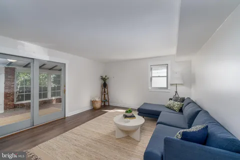 $499,999 | 428 Sudbury Road, Linthicum Heights, MD 21090